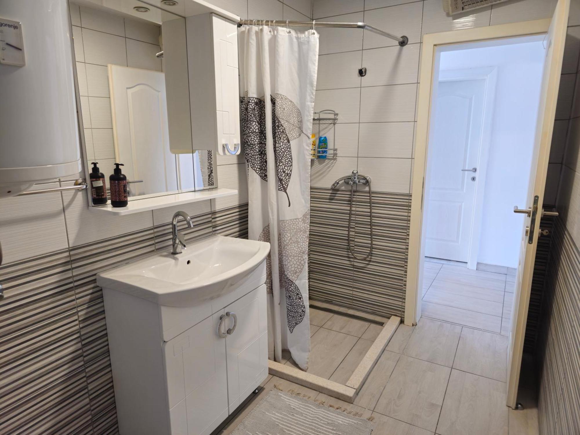 Konak Apartment Мостар Екстериор снимка